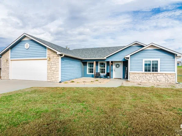 1001 Trey Pl, Saint George, KS 66535