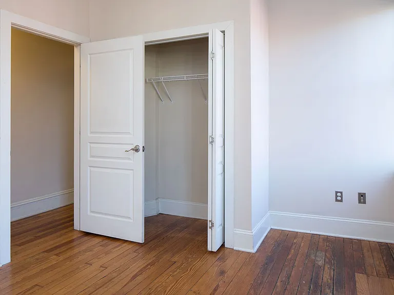22 W Marshall St #5 — Photo 6