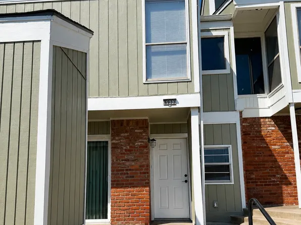 6933 SW Hampshire Cir, Lawton, OK 73505