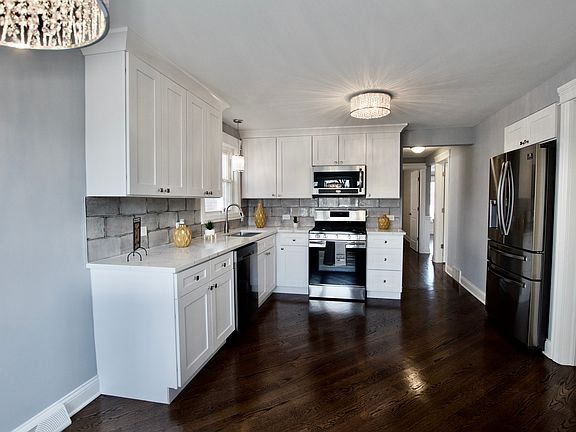 5th image of 5724 S Melvina Ave