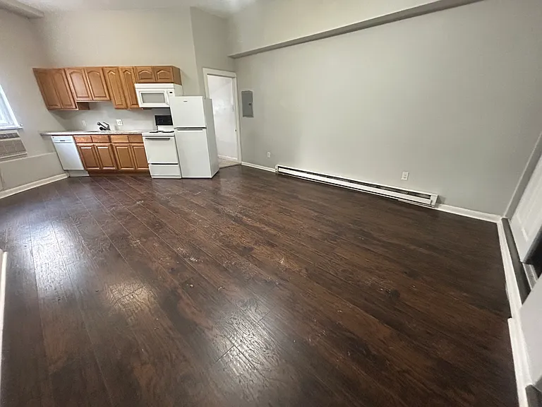 3515 Indian Queen Ln #E2 — Photo 5