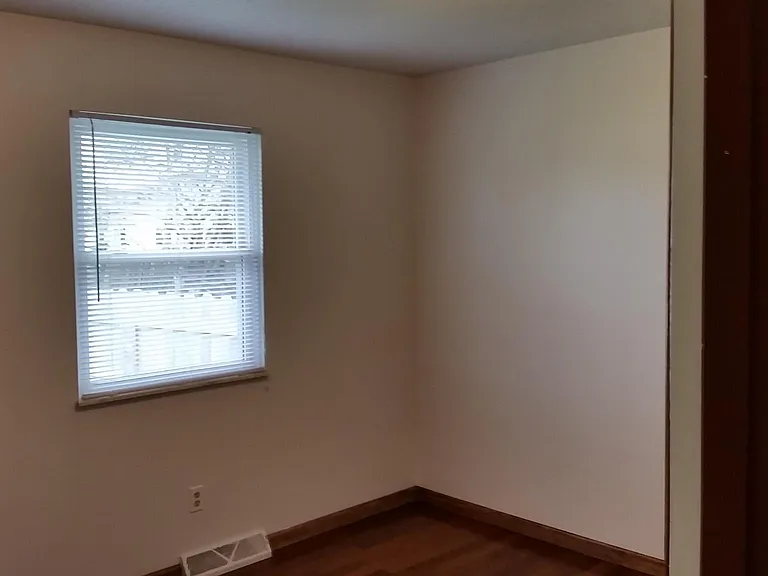 4620-4622 Shattuck Rd #4622 SHATTUCK RD — Photo 7