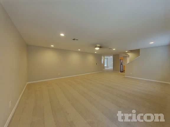 3rd image of 345 Sky Valley St