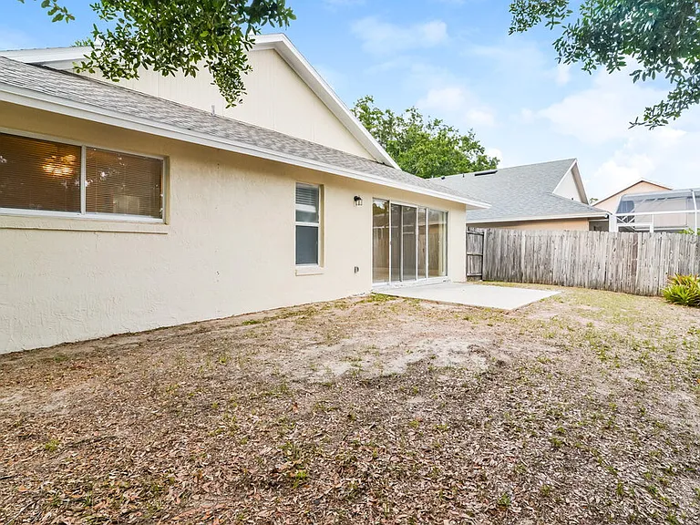 3051 Bloomsbury Dr — Photo 16