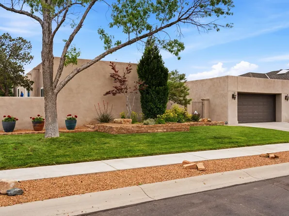 6013 Papaya Pl NE, Albuquerque, NM 87111
