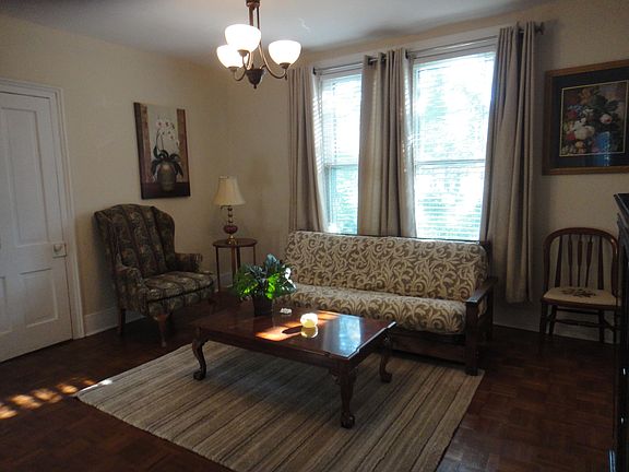 5th image of 320 Bradley St