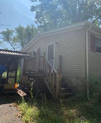 2nd image of 1 Dogwood Dr