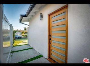 23341 Hartland St, West Hills, CA 91307