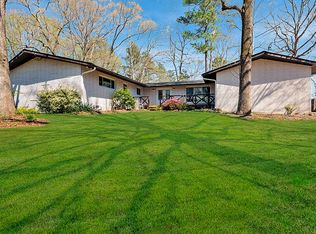 1355 Driftwood Ct, Roswell, GA 30075