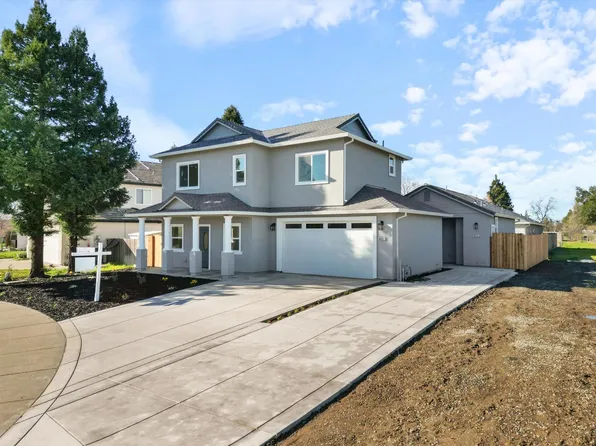 6651 Sunset Bluffs St, Elk Grove, CA 95758