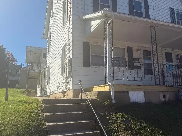 250 S Front St #1, Coplay, PA 18037