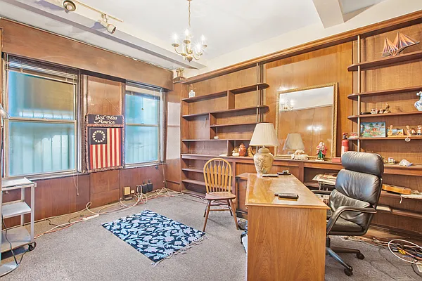 Sold by Compass | media 2