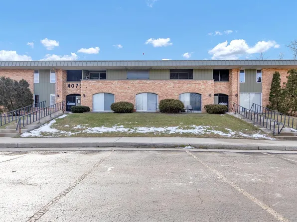 4073 West Rivers Edge CIRCLE #3, Brown Deer, WI 53209
