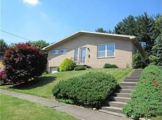 40 Emerson St, Uniontown, PA