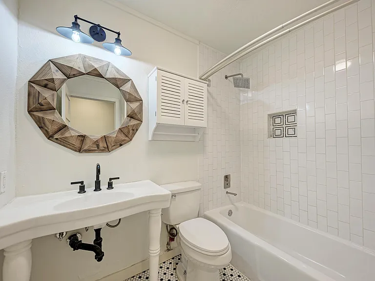 6700 Kings Point — Photo 32