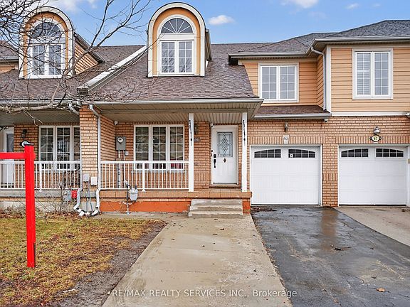 2nd image of 63 Irene Cres