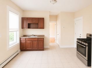 373 Blatchley Ave APT 3B, New Haven, CT 06513