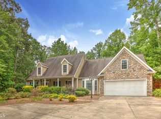 176 Bay Dr, Fair Play, SC 29643