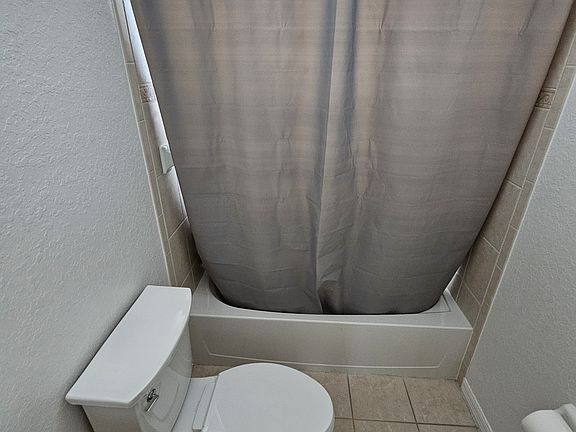 5th image of 1436 Hedgewood Cir #1436