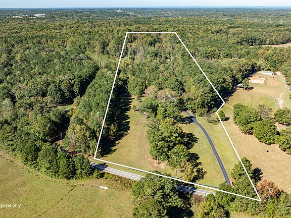 2nd image of 8995 Gullatt Rd