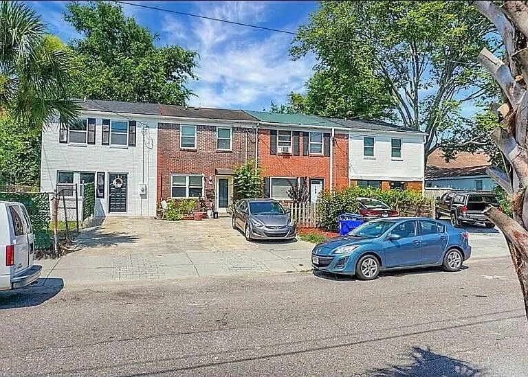 195 Nassau St — Photo 34