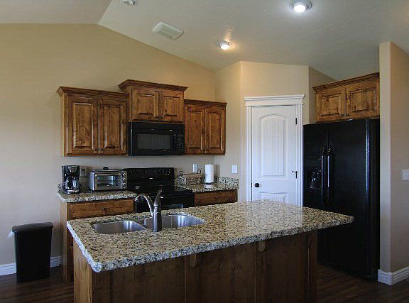 4th image of 3722 E Marble Dr