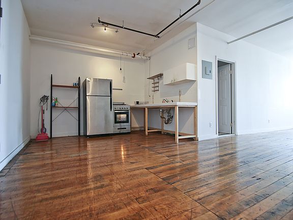 2nd image of 400 S 2nd St APT 501