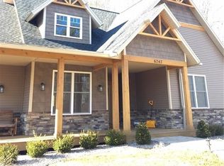6747 Furnace Rd, Ontario, NY 14519