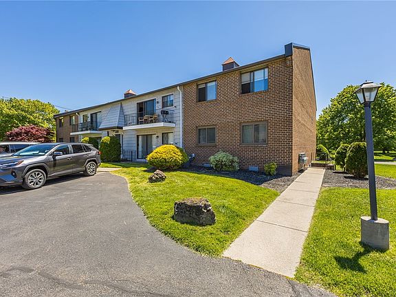3rd image of 29-3 Great Wood Ct