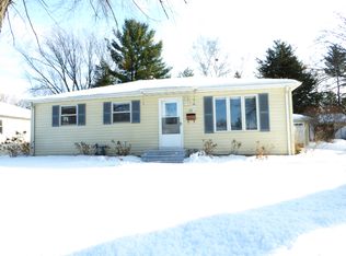 217 S Locust St, Green Bay, WI 54303