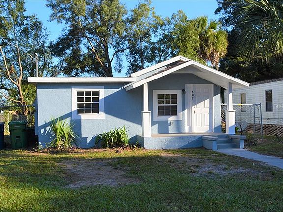 2nd image of 802 E Okaloosa Ave