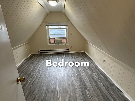 2nd image of 2713 Bayview Blvd #3
