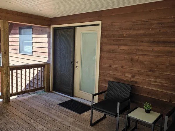 15 Uphill Rd #A, Swannanoa, NC 28778