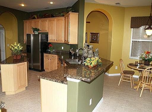 Kitchen - view 1