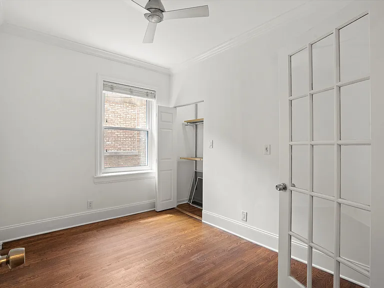 733 W Bittersweet Pl #1E — Photo 10