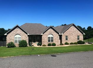 124 Mountain Pointe Rd S, Russellville, AR 72802