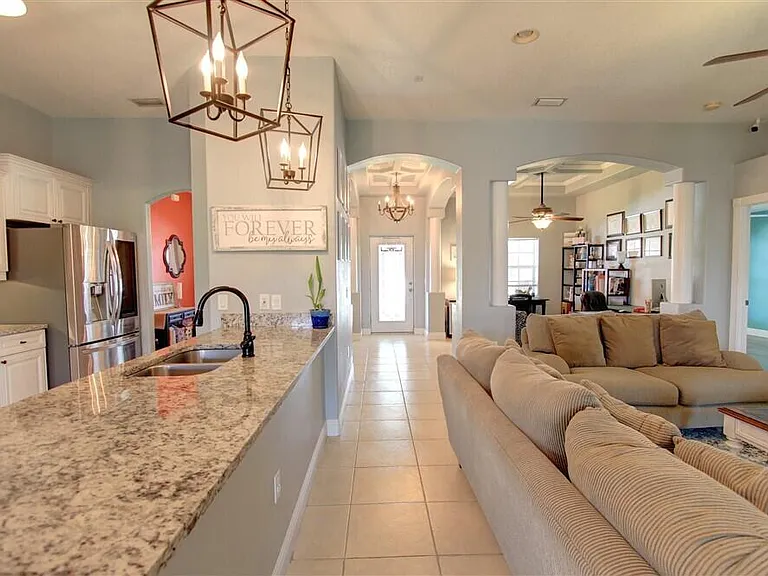 125 Palm Cir — Photo 27