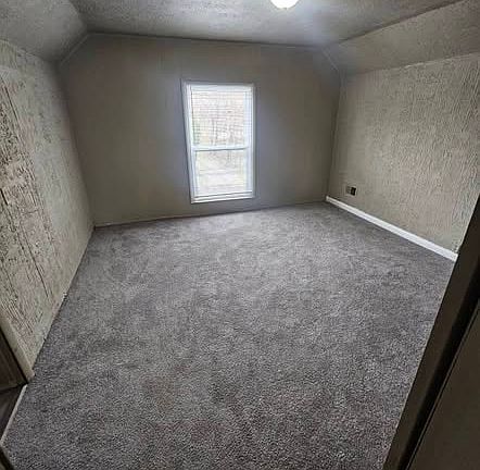 3rd image of 917 Milburn Ave
