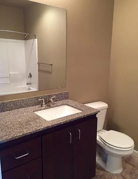 Encore Apartments — Photo 12