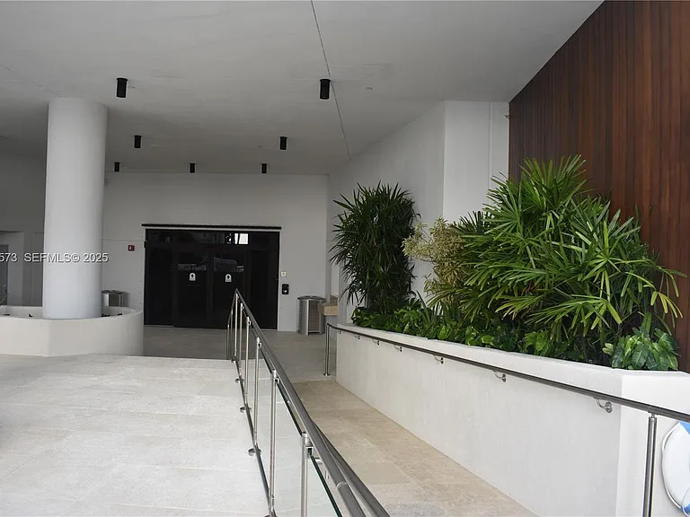 6365 Collins Ave #3804 — Photo 15