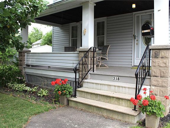 2nd image of 318 Fairlawn Ave