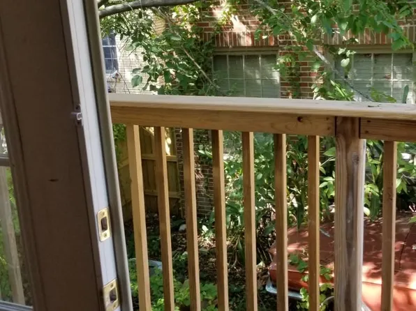 1827 Branard St APT 6, Houston, TX 77098