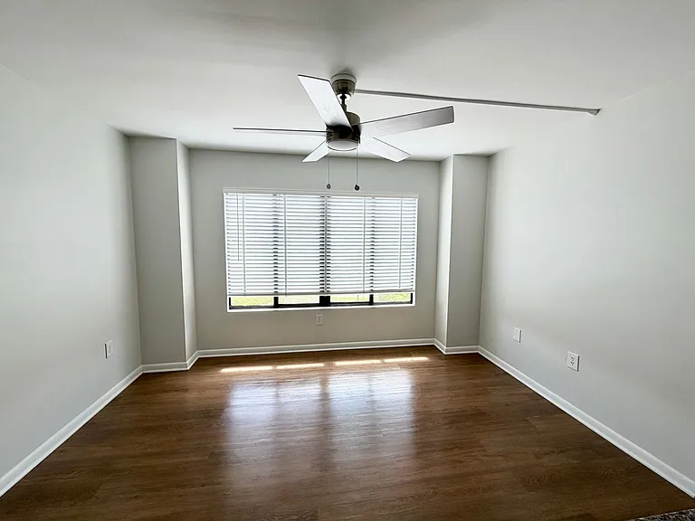 1600 Park Cir #517 — Photo 9