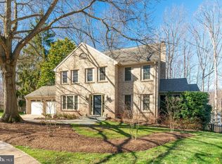 7400 Carath Ct, Springfield, VA 22153