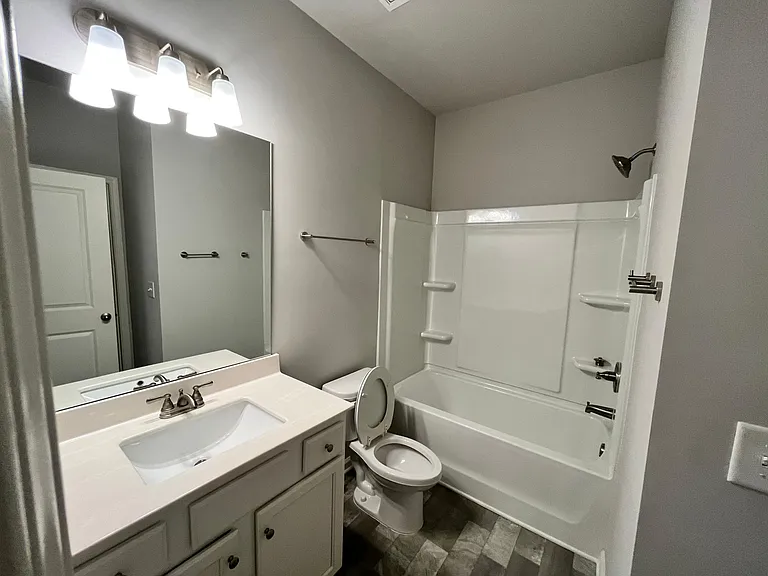 1764 Holman Forest Ct — Photo 5