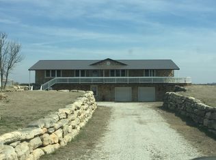 13600 N Prentice Rd, Newkirk, OK 74647