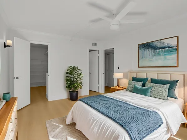 103 Royal Park Drive #1d, Oakland Park, FL 33309