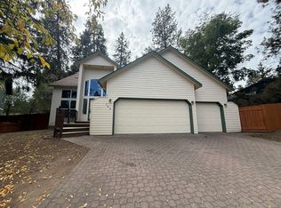 795 NE Majesty Ln, Bend, OR 97701