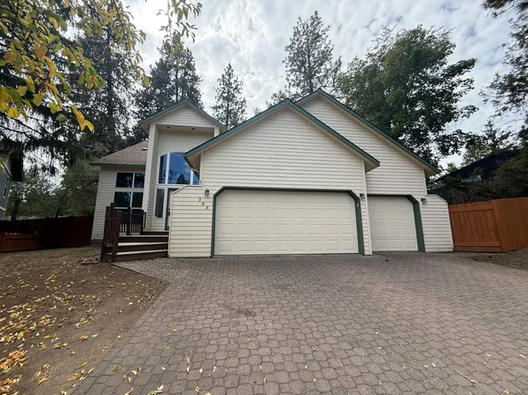 795 NE Majesty Ln, Bend, OR 97701