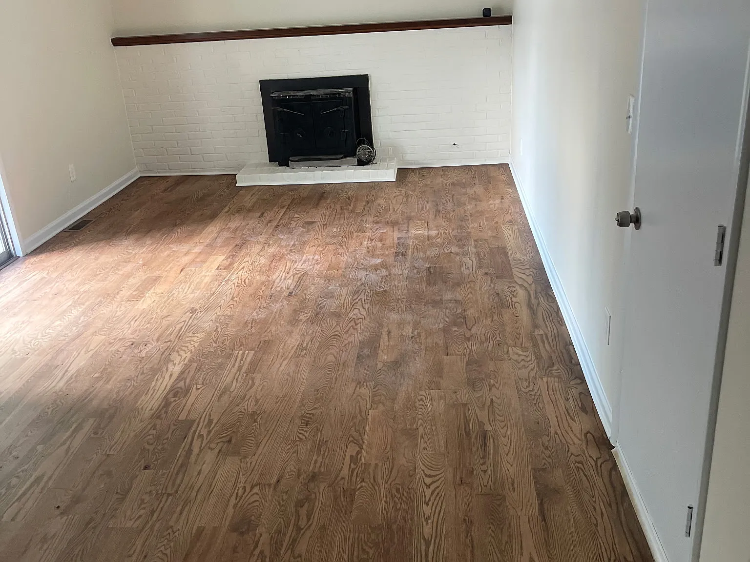 4 bed, 2.5 bath, 2245 sqft, $2,250 — Photo 3